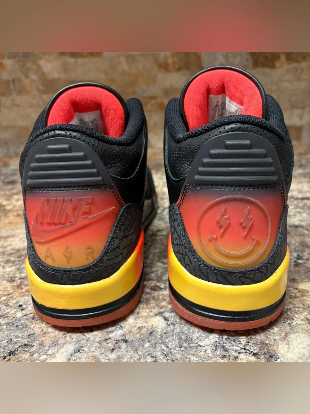 J Balvin x Air Jordan 3 Retro Rio  FN0344-001 Size 10